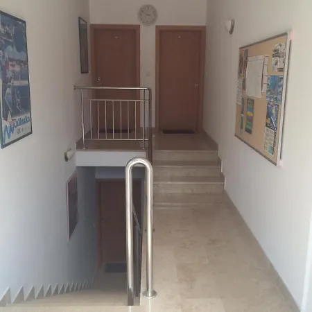 - 4 Apartament Malinska