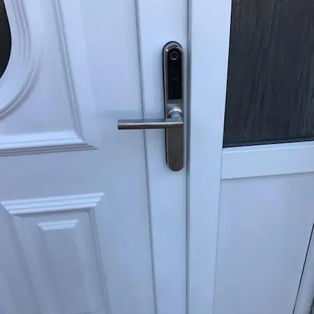 - 4 Apartament